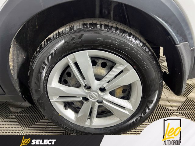 Used 2023 Nissan Kicks S FWD image 28
