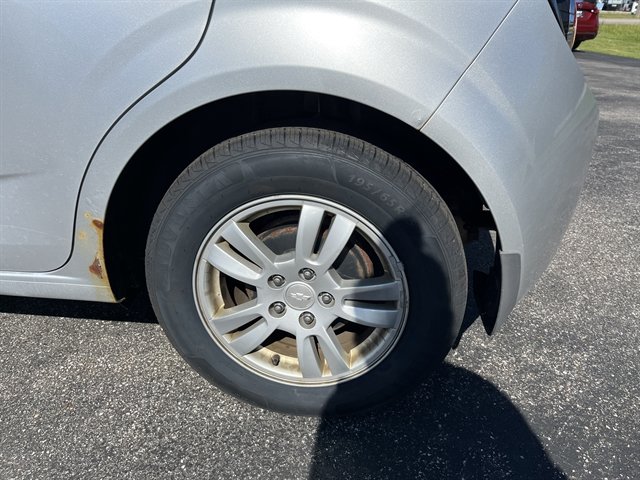 Used 2013 Chevrolet Sonic LT FWD image 11