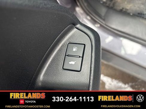 Used 2019 Honda Pilot Touring image 11