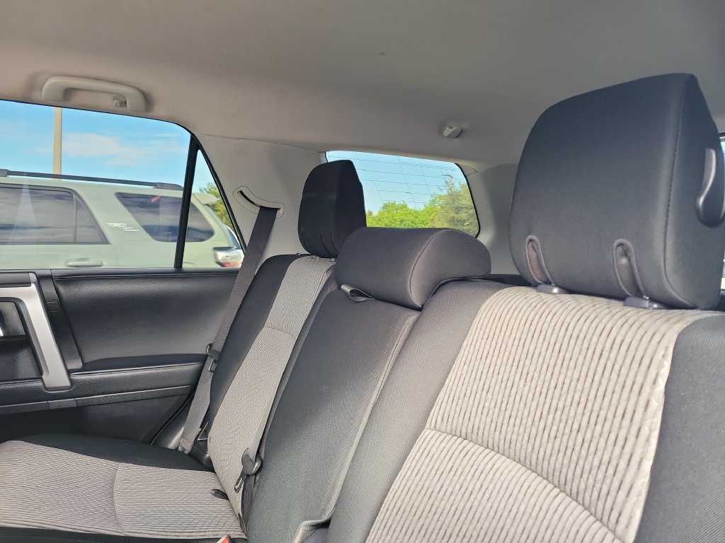 Used 2020 Toyota 4Runner SR5 RWD image 23