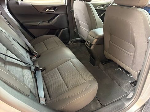 Used 2026 Chevrolet Equinox LT FWD image 31