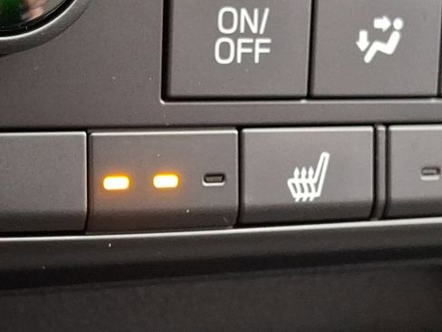 New 2026 Subaru Outback Limited image 17