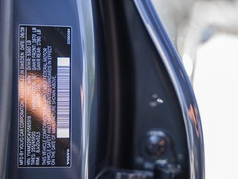 New 2027 Volvo XC60 B5 Plus AWD/4WD image 42