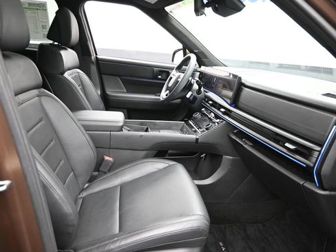 Used 2024 Hyundai Santa Fe Calligraphy image 7