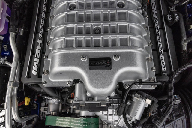 Used 2022 Dodge Challenger SRT Hellcat RWD image 19