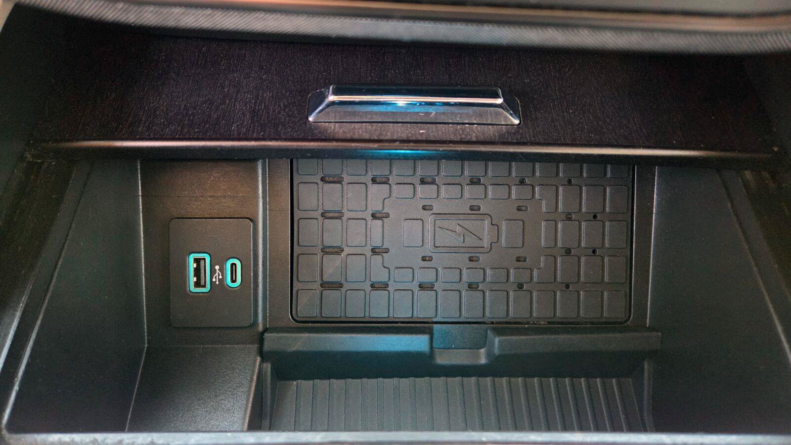 Used 2023 Ford Expedition Max Platinum AWD/4WD image 33
