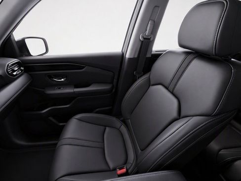Used 2023 Honda Pilot Touring image 23