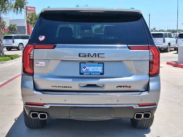 Used 2025 GMC Yukon AT4 AWD/4WD image 5