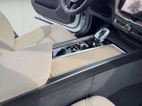 New 2026 Volvo XC60 B5 Plus w/ Protection Package Premier image 13