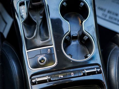 Used 2019 Kia Stinger RWD image 13
