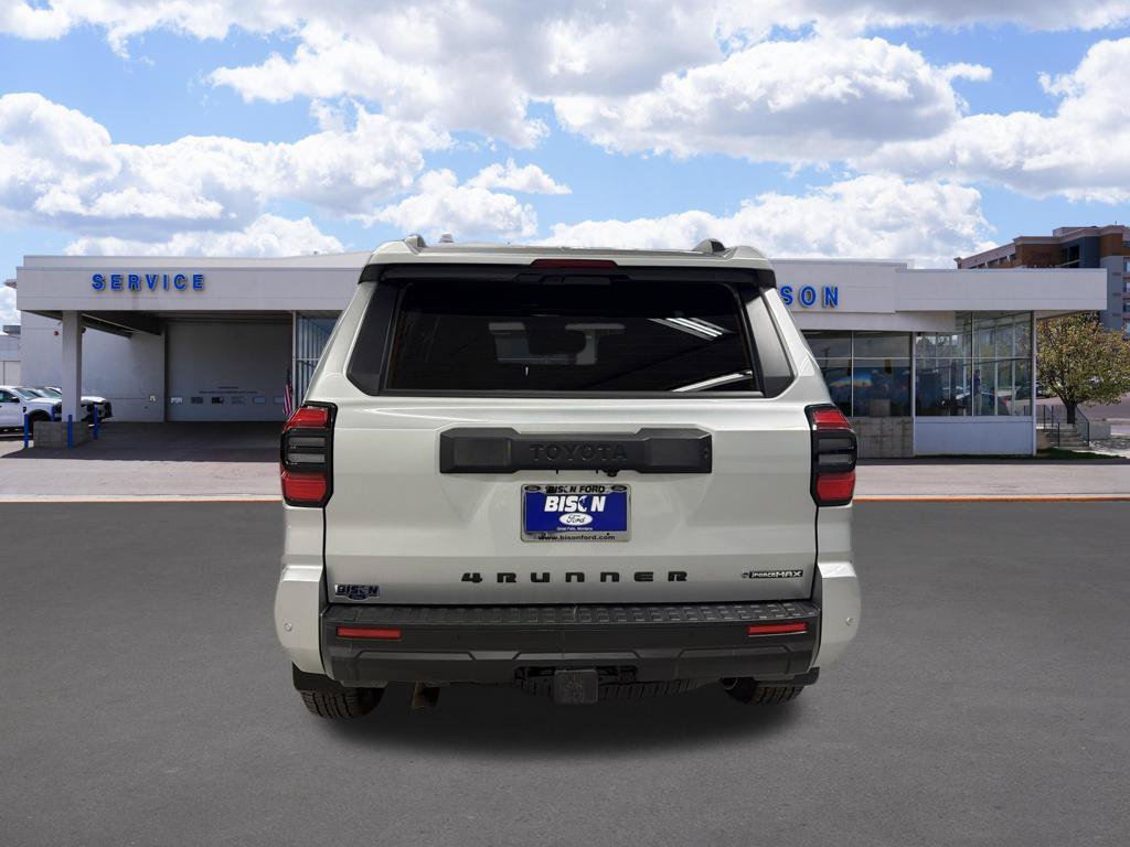 Used 2025 Toyota 4Runner TRD Off-Road Premium AWD/4WD image 4