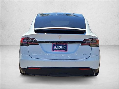 Used 2022 Tesla Model X Plaid AWD/4WD image 8