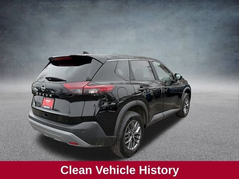 Used 2023 Nissan Rogue S image 6