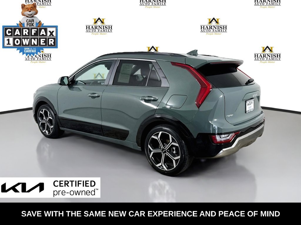 Used 2025 Kia Niro SX Touring FWD image 5