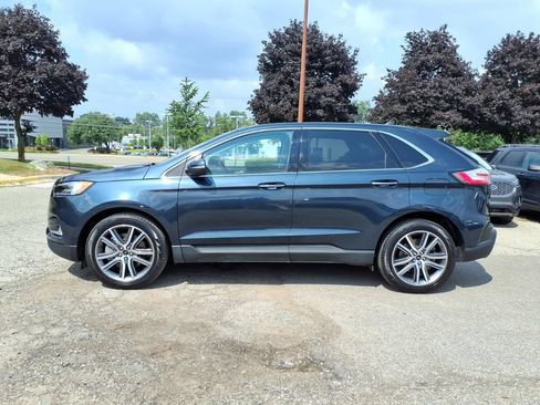 Certified 2023 Ford Edge Titanium w/ Equipment Group 301A AWD/4WD image 2