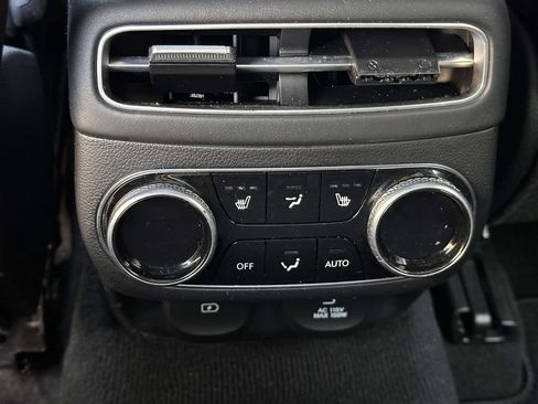 Used 2023 Genesis GV70 3.5T Sport w/ Sport Prestige Package AWD/4WD image 23