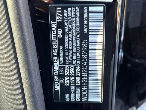 Used 2012 Mercedes-Benz E 350 BlueTEC Sedan image 10