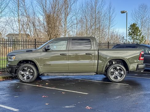 Used 2021 RAM 1500 Big Horn w/ Built-to-serve Edition image 7