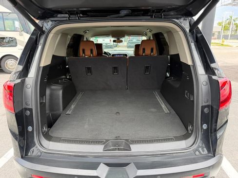 Used 2017 GMC Acadia SLT AWD/4WD image 27