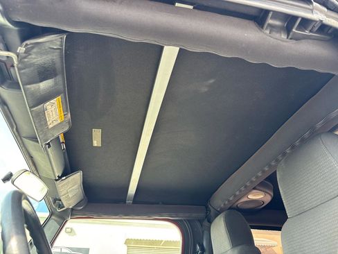 Used 2004 Jeep Wrangler Sport image 15