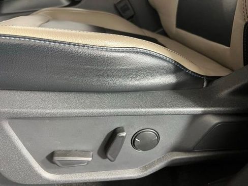 Used 2024 Ford Bronco Wildtrak image 34