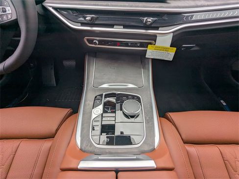 New 2026 BMW X5 sDrive40i w/ Climate Comfort Package image 19