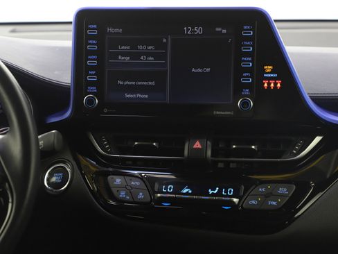 Used 2021 Toyota C-HR XLE image 16