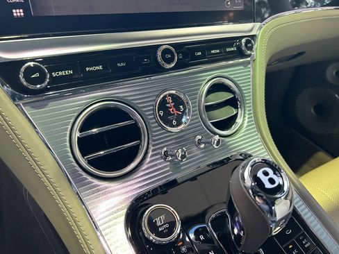 Used 2021 Bentley Continental GT Mulliner image 47