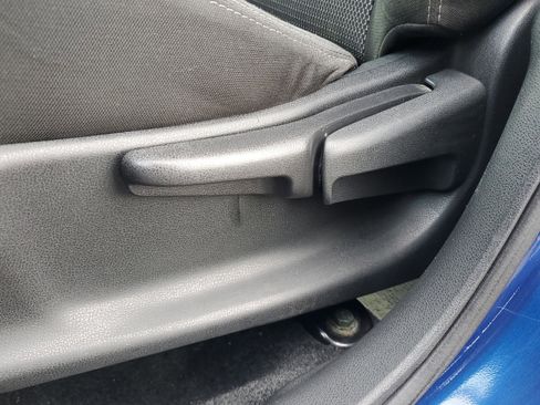 Used 2019 Nissan Versa SV FWD image 15
