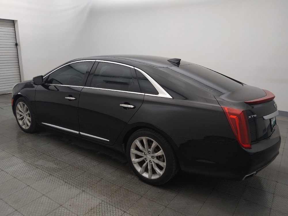 Used 2017 Cadillac XTS Luxury FWD image 3