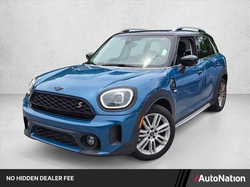 Used 2023 MINI Cooper Countryman S FWD image 1