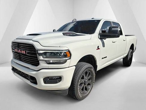 Used 2024 RAM 3500 Laramie w/ Night Edition AWD/4WD image 3