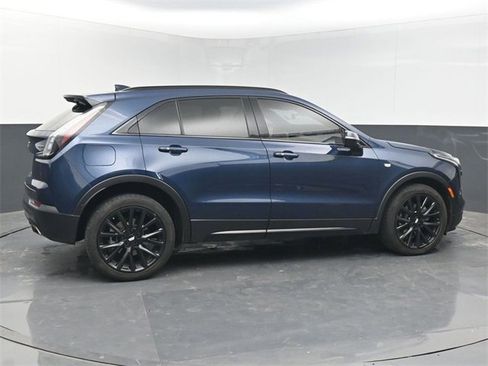 Used 2022 Cadillac XT4 Sport w/ Comfort Package image 6