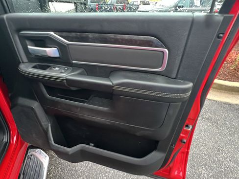 Used 2024 RAM 2500 Big Horn w/ Bed Utility Group image 19