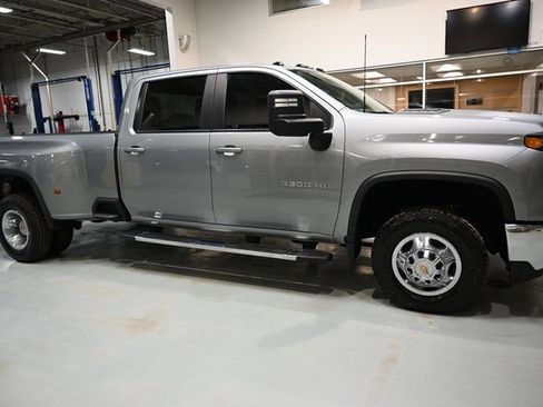 Used 2024 Chevrolet Silverado 3500 LT w/ All Star Edition image 4