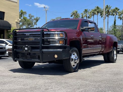 Used 2015 Chevrolet Silverado 3500 LTZ w/ Duramax Plus Package image 19