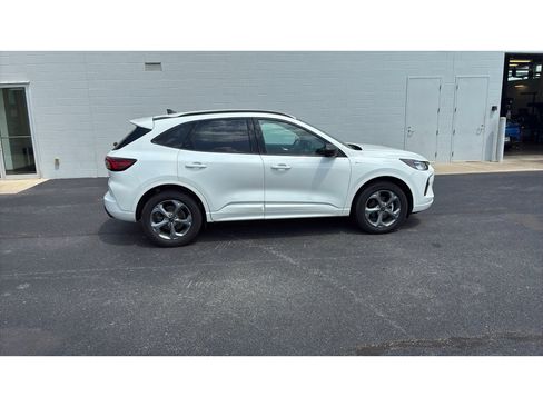 Used 2024 Ford Escape ST-Line AWD/4WD image 7