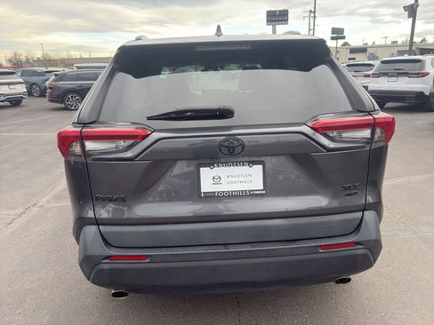 Used 2021 Toyota RAV4 XLE w/ XLE Grade Weather Package image 6