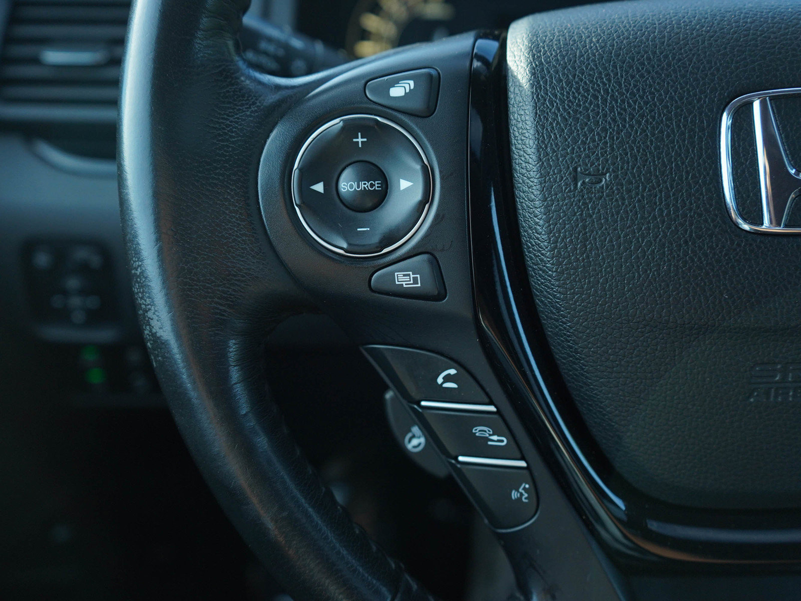Used 2019 Honda Ridgeline RTL-E image 23