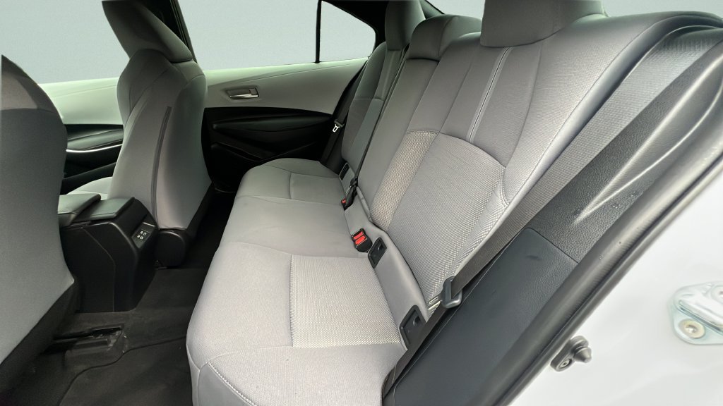 Used 2024 Toyota Corolla SE FWD image 9