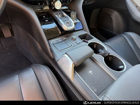 Used 2023 Acura MDX FWD w/ Technology Package image 11