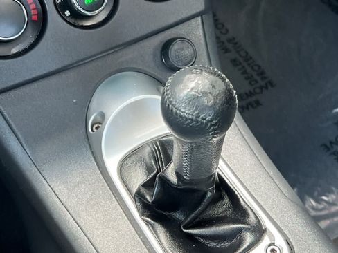 Used 2006 Mitsubishi Eclipse GS FWD image 21
