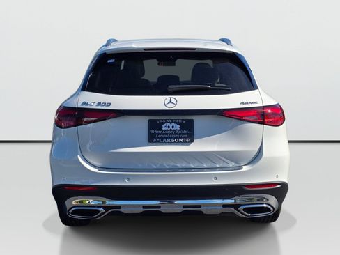 New 2026 Mercedes-Benz GLC 300 4MATIC image 5