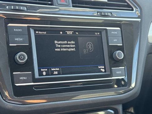 Used 2022 Volkswagen Tiguan S w/ Driver Assistance Package image 21