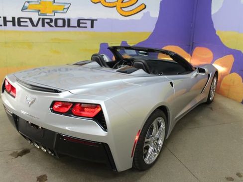 Used 2017 Chevrolet Corvette Stingray Convertible w/ 3LT Preferred Equipment Group RWD image 8