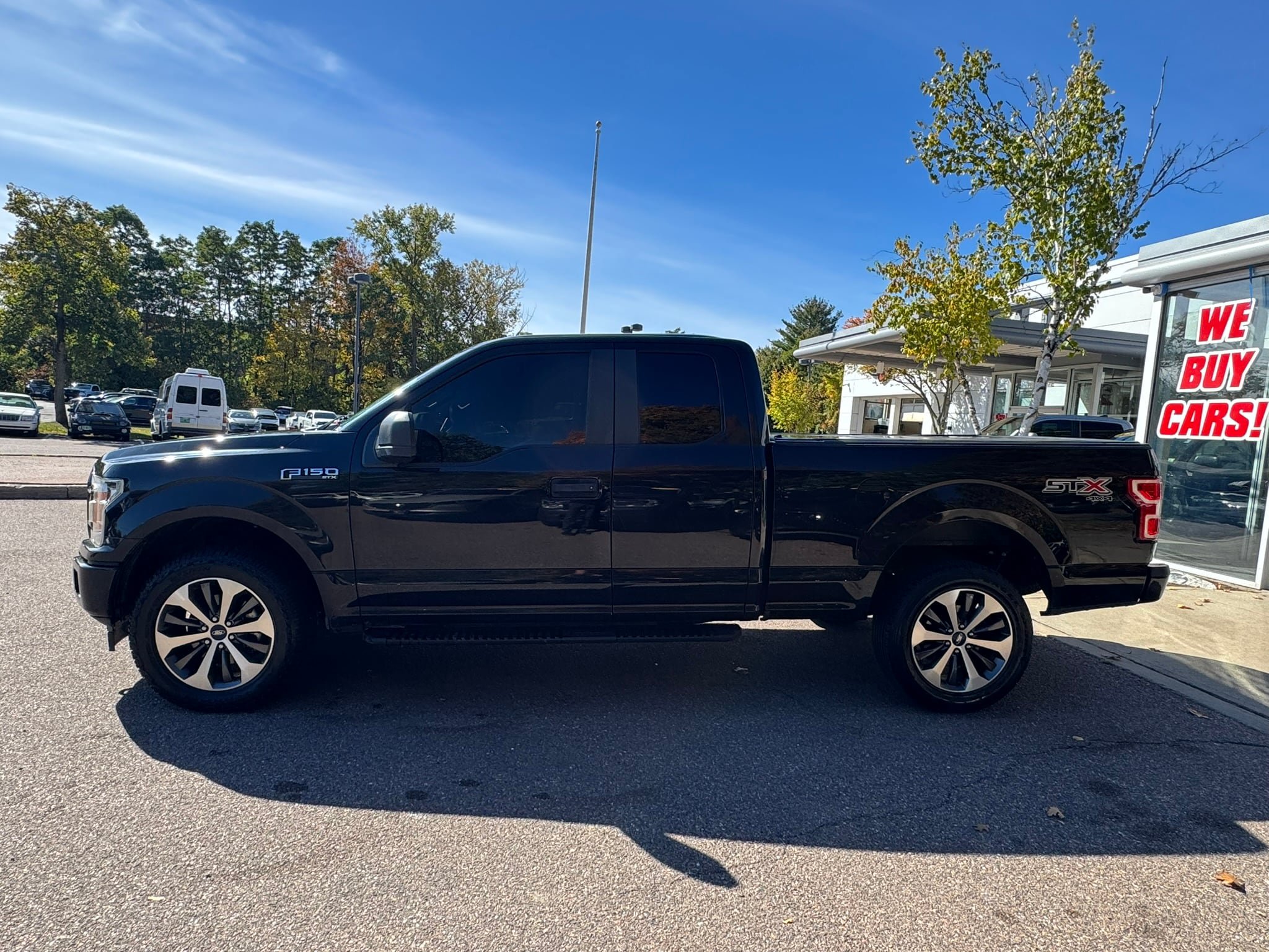 Used 2019 Ford F150 XL w/ Equipment Group 101A Mid AWD/4WD image 4
