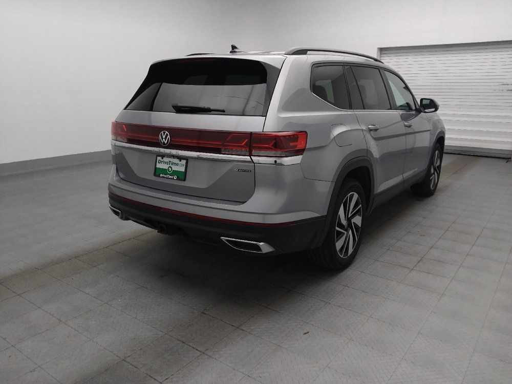 Used 2024 Volkswagen Atlas SE AWD/4WD image 9