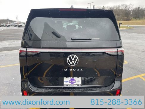 New 2025 Volkswagen ID. Buzz Pro S image 6