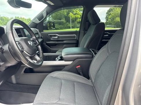 Used 2022 RAM 1500 Big Horn AWD/4WD image 15