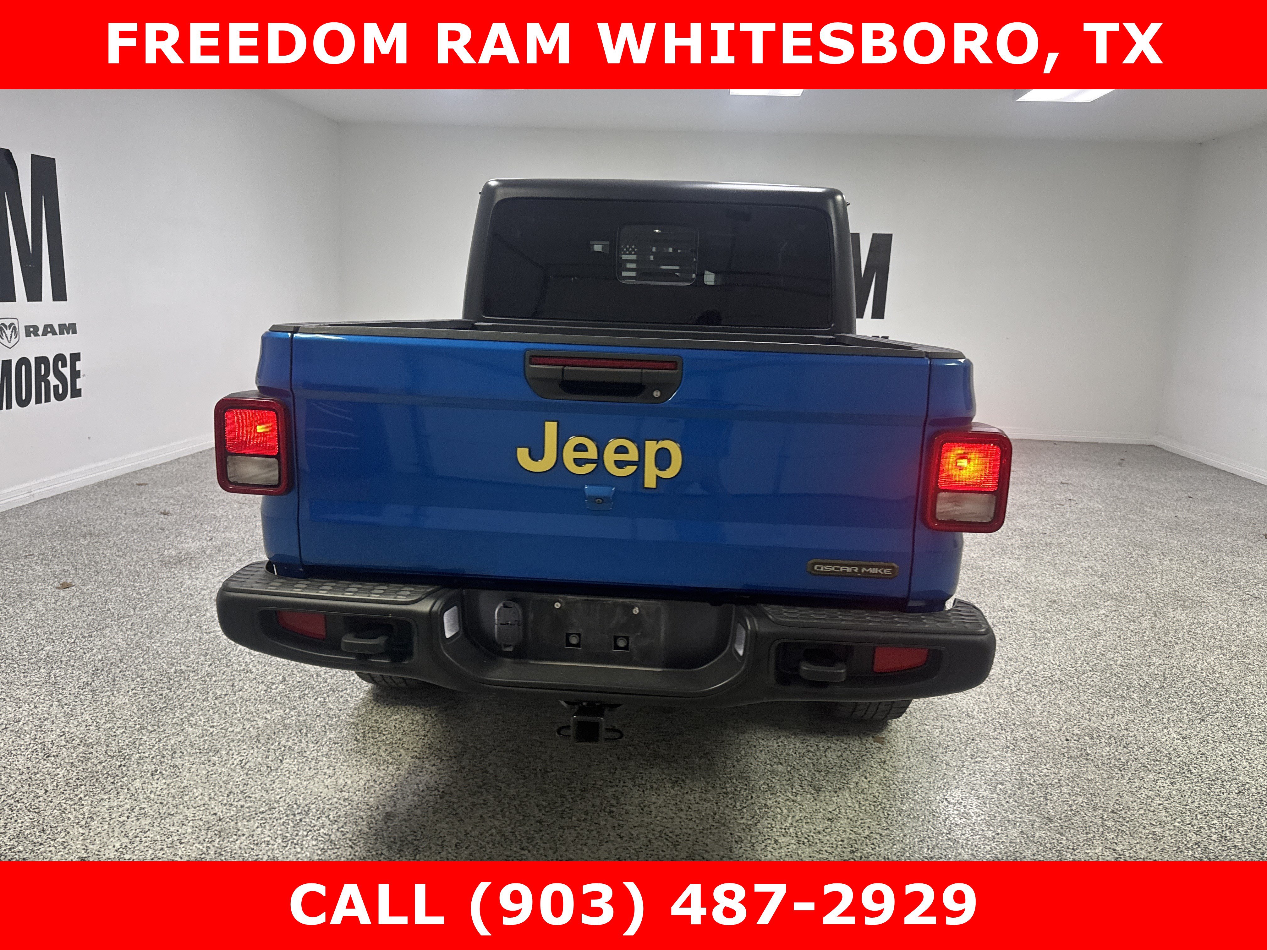 Used 2023 Jeep Gladiator Sport AWD/4WD image 5